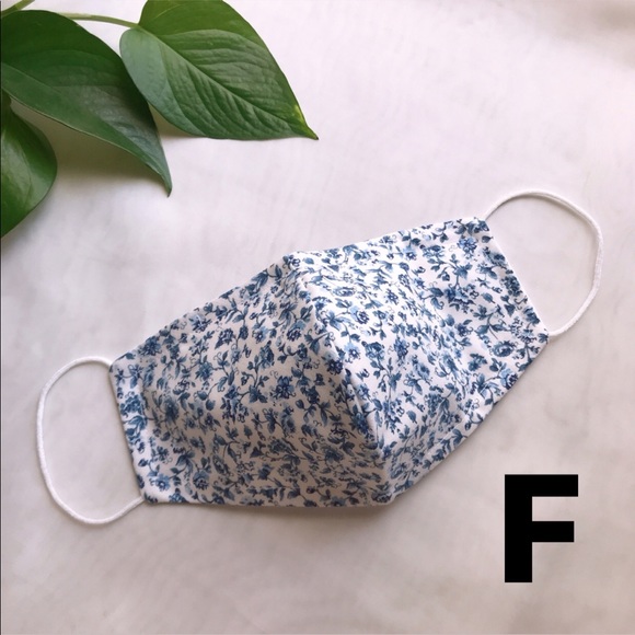 Fun prints handmade face masks 🍋🌺🏝😜 - Picture 6 of 6